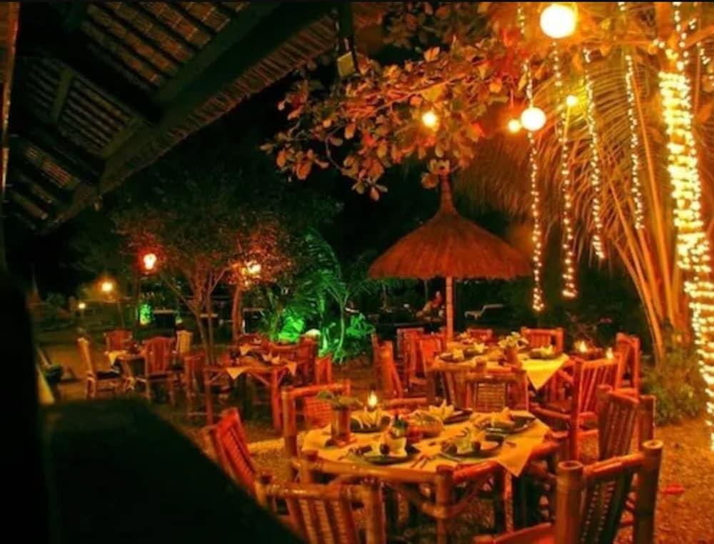 Dolphin House Resort Moalboal Exterior foto